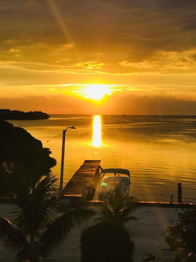 Hidden Treasure Vacation Home Blue Bay Cottage Caye Caulker Bagian luar foto