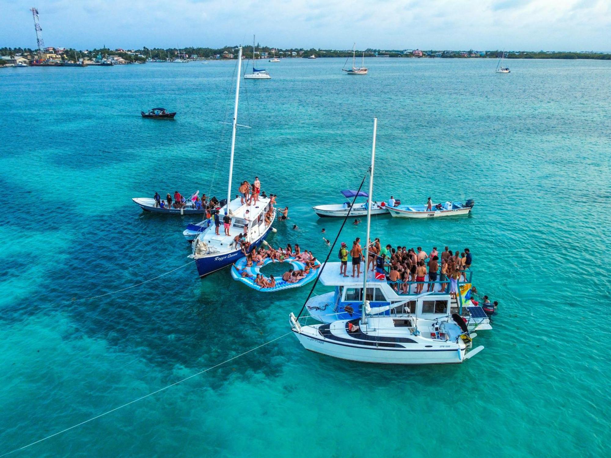 Hidden Treasure Vacation Home Blue Bay Cottage Caye Caulker Bagian luar foto